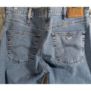 Armani Jeans Mens 34 Comfort Fit Blue Light Wash Italy Metal Logo Vtg Cotton